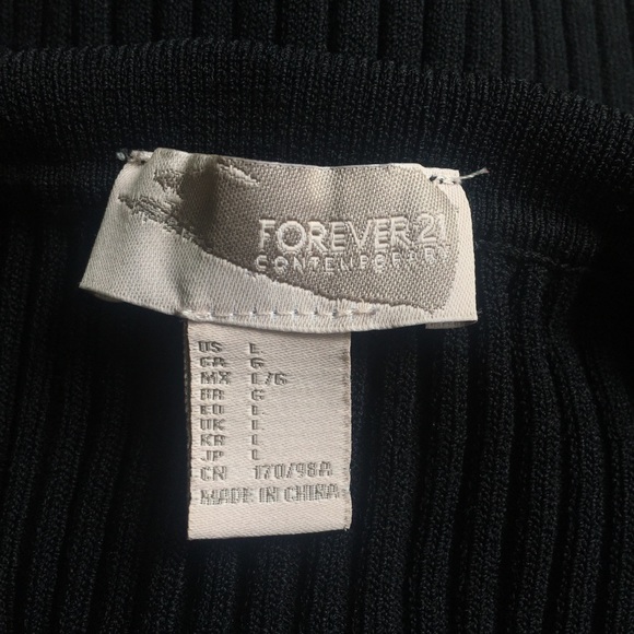 Black crop top tee - Picture 4 of 4